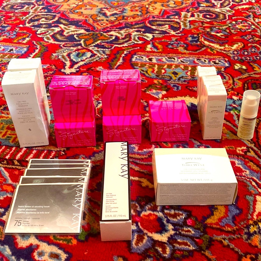 NIB Retired MARY KAY MK Signature TimeWise Makeup Eye Remover Powder Eye Cream